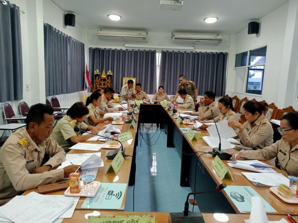 การประชุมสภาองค์การบริหารส่วนตำบลท่าอิบุญ สมัยวิสามัญ สมัยที่ 2 ประจำปี 2567 