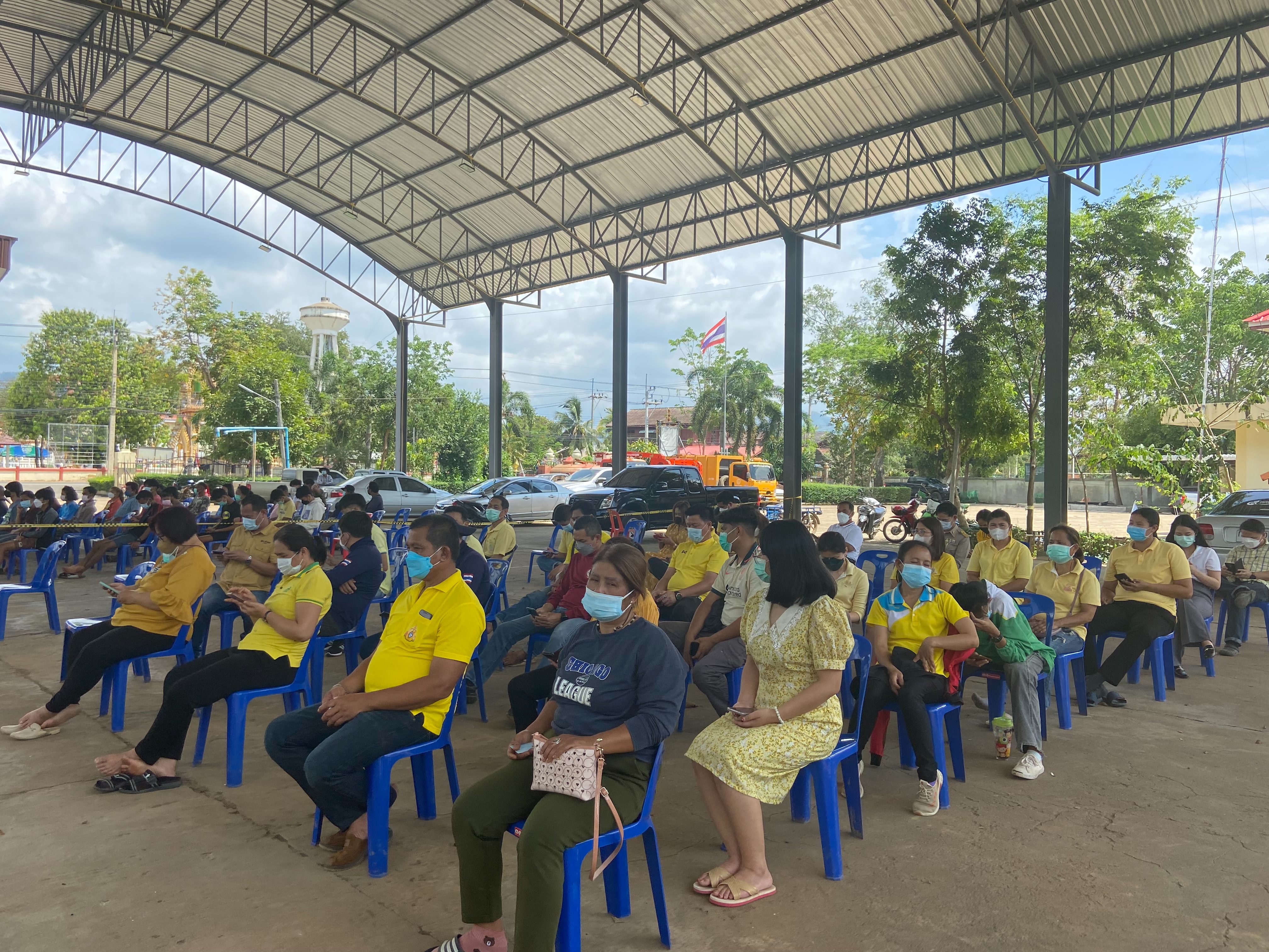 การตรวจ ATK เพื่อตรวจเชื้อ COVID-19 ขององค์การบริหารส่วนตำบลท่าอิบุญ