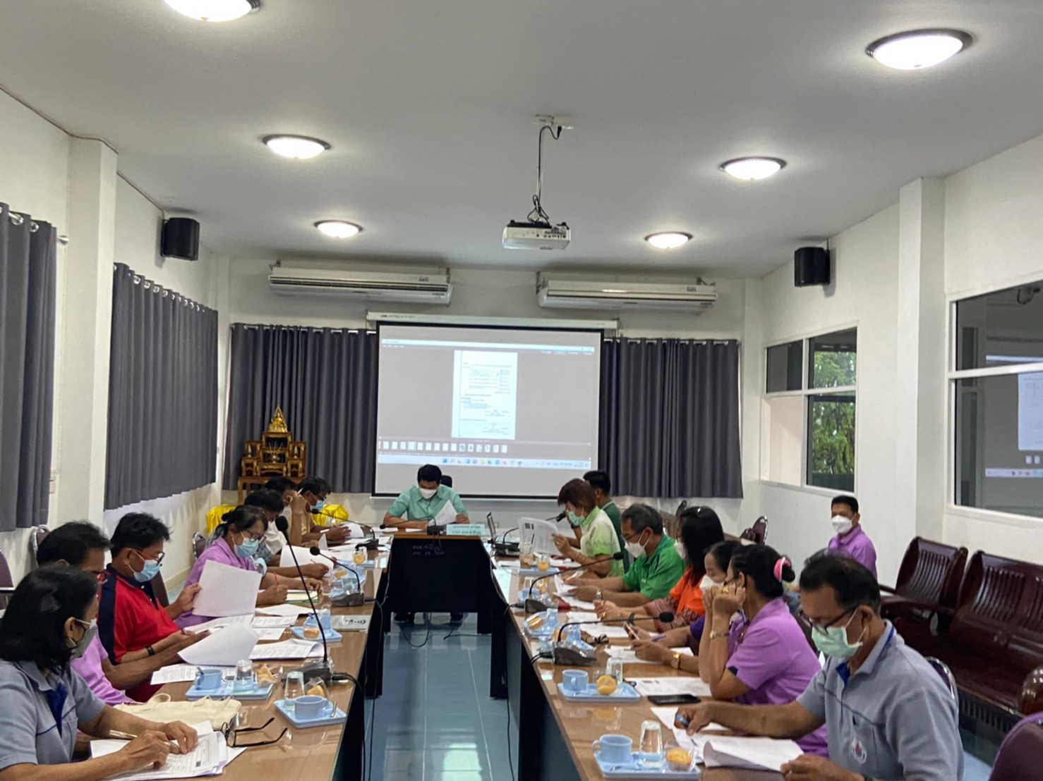 การประชุมกองทุนหลักประกันสุขภาพองค์การบริหารส่วนตำบลท่าอิบุญ